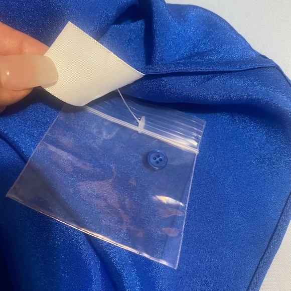 NWOT. Talbots Blue Sleeveless Asymmetrical Camisole - Picture 10 of 11